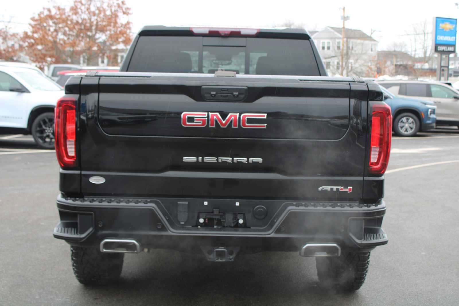 Certified 2024 GMC Sierra 1500 AT4 w/ Technology Package image 6