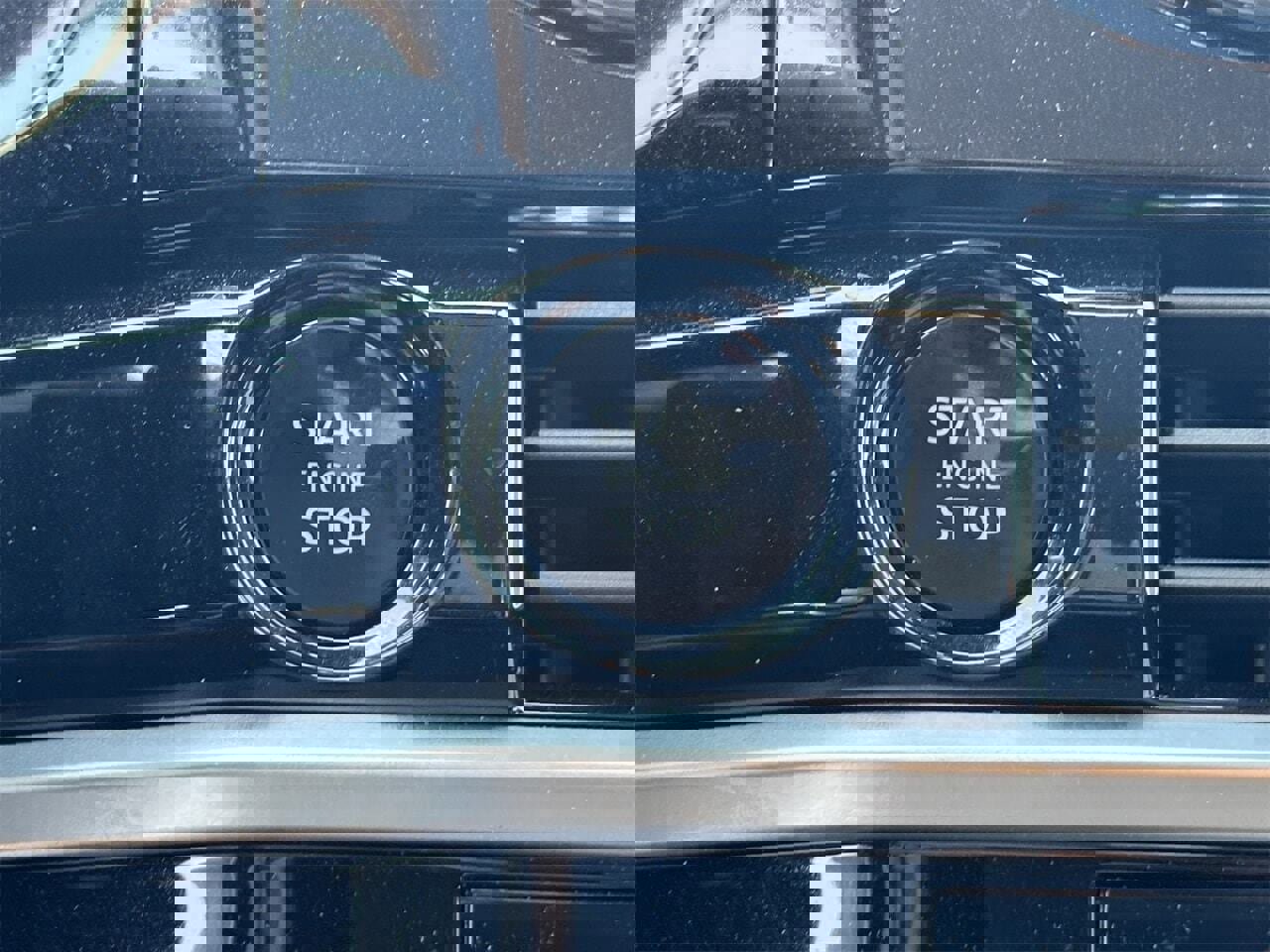 New 2025 Nissan Pathfinder Platinum w/ Cargo Package image 31