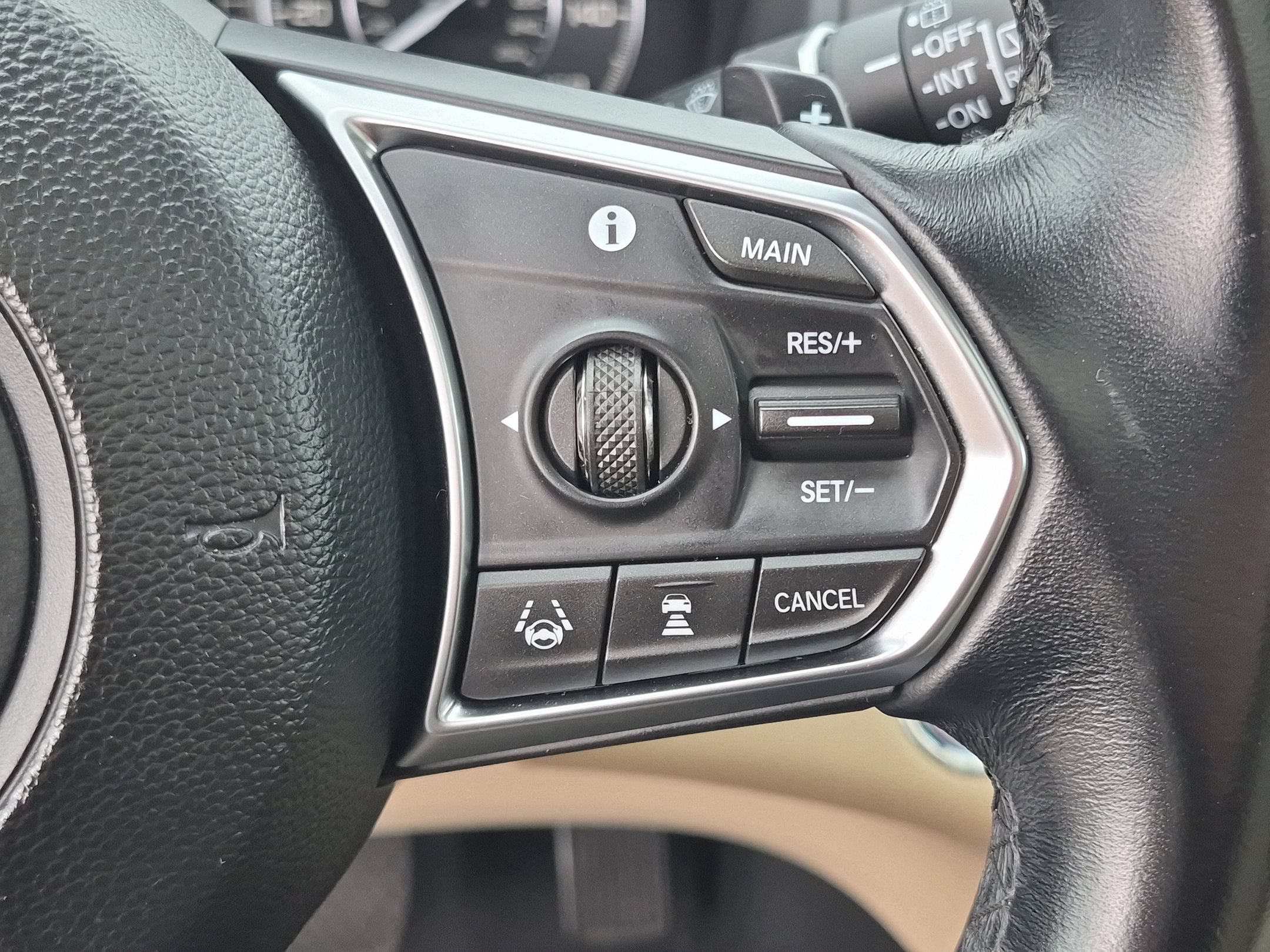 Used 2020 Acura RDX FWD image 18