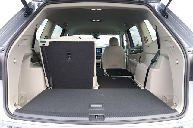 New 2026 Volkswagen Atlas SE image 8