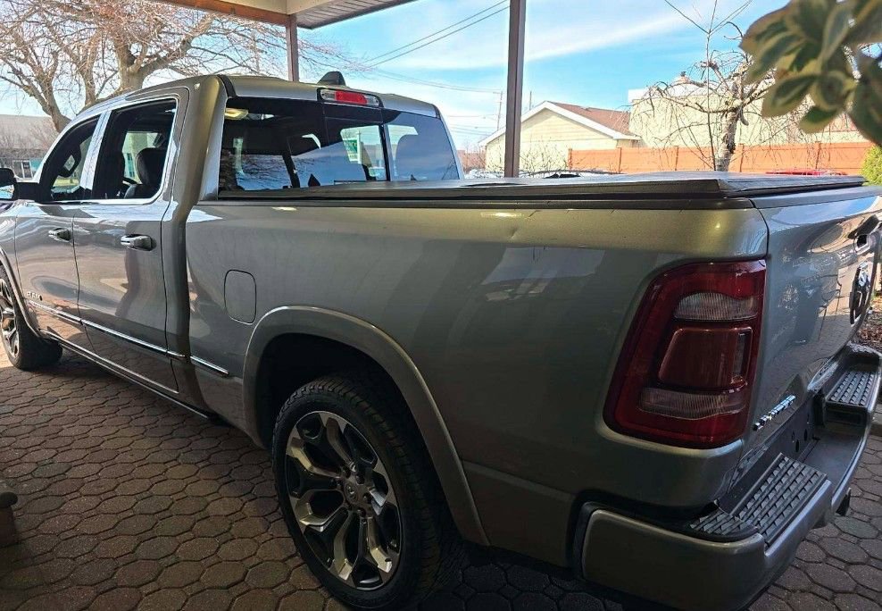 Used 2019 RAM 1500 Limited image 2