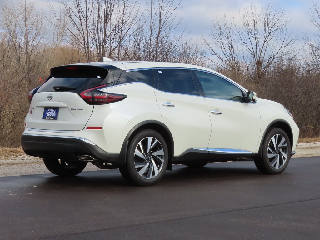 Used 2024 Nissan Murano SL image 3