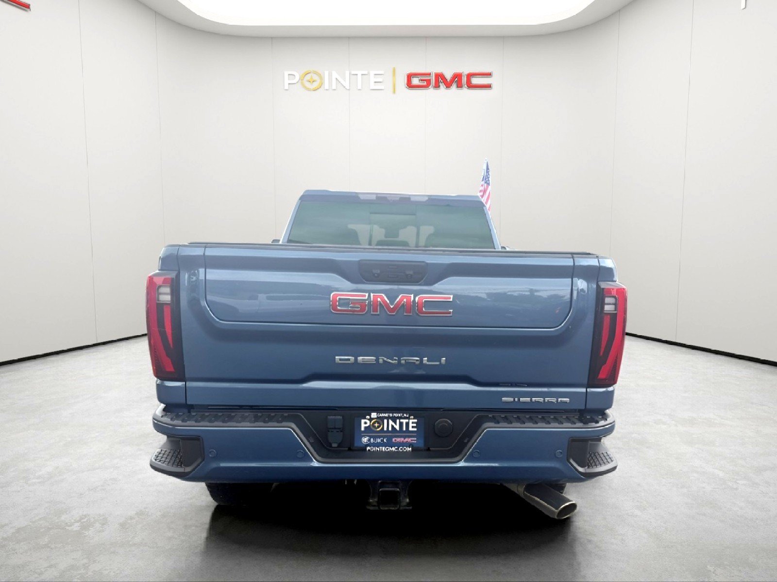 Used 2024 GMC Sierra 2500 Denali w/ Denali Reserve Package AWD/4WD image 6