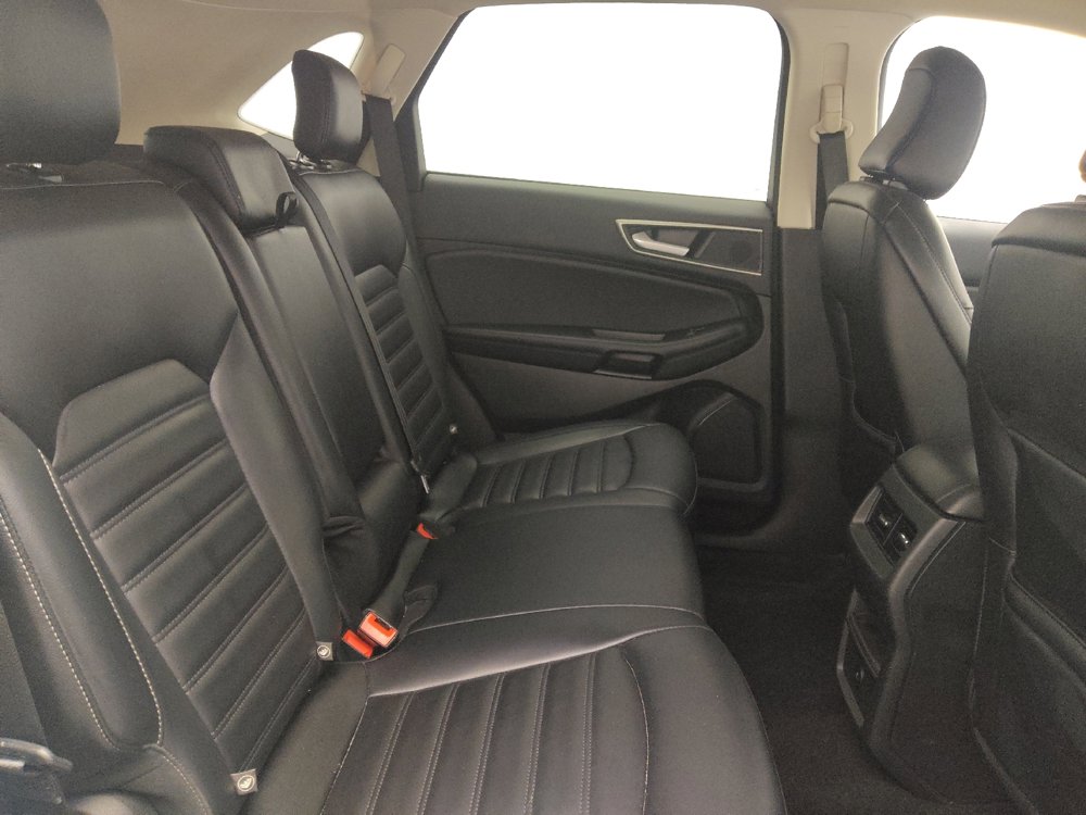 Used 2024 Ford Edge SEL image 19