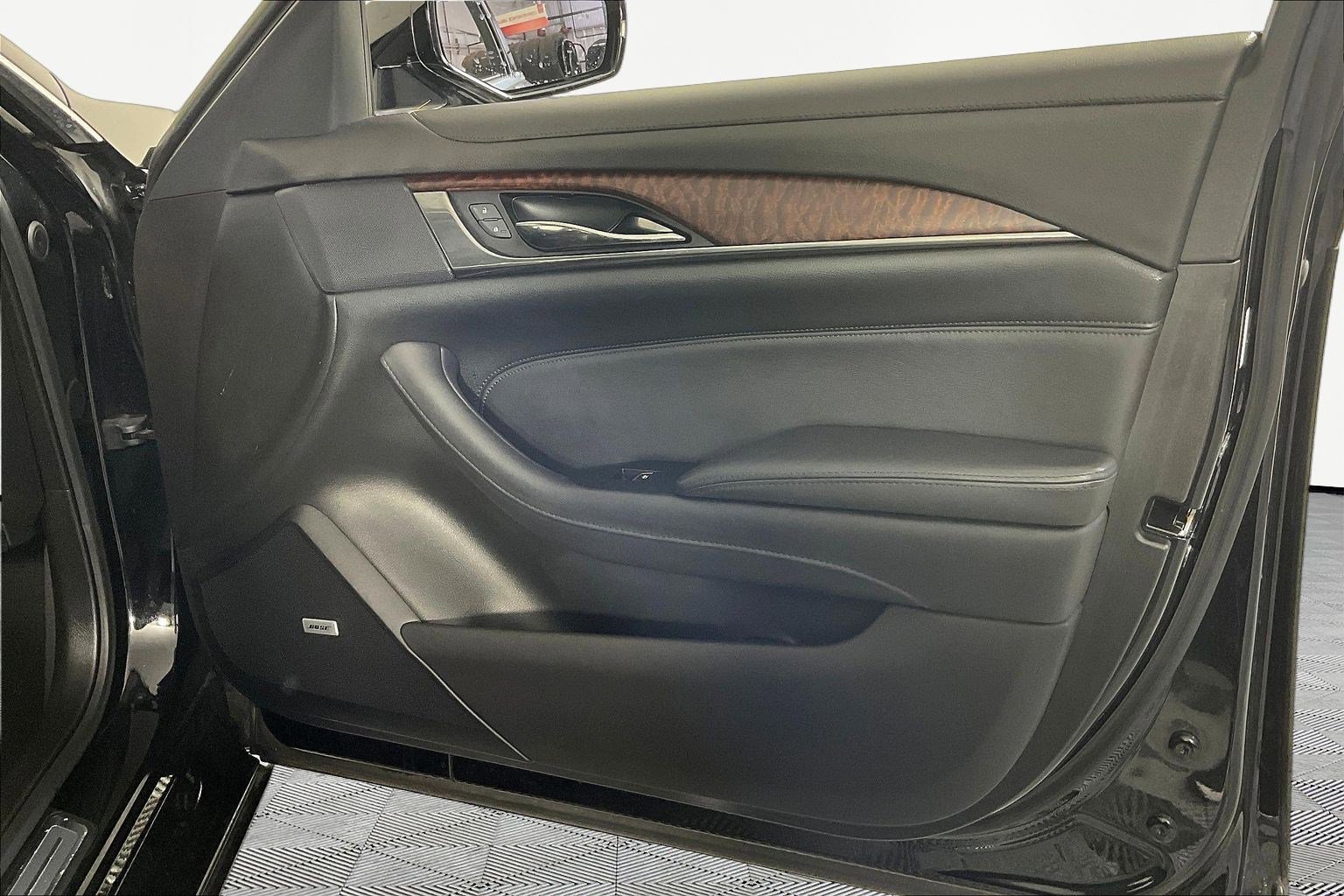 Used 2018 Cadillac CTS Luxury RWD image 28
