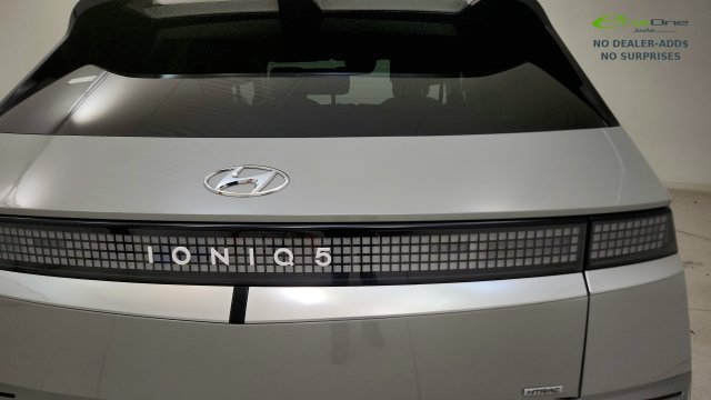 Used 2023 Hyundai Ioniq 5 Limited AWD/4WD image 28