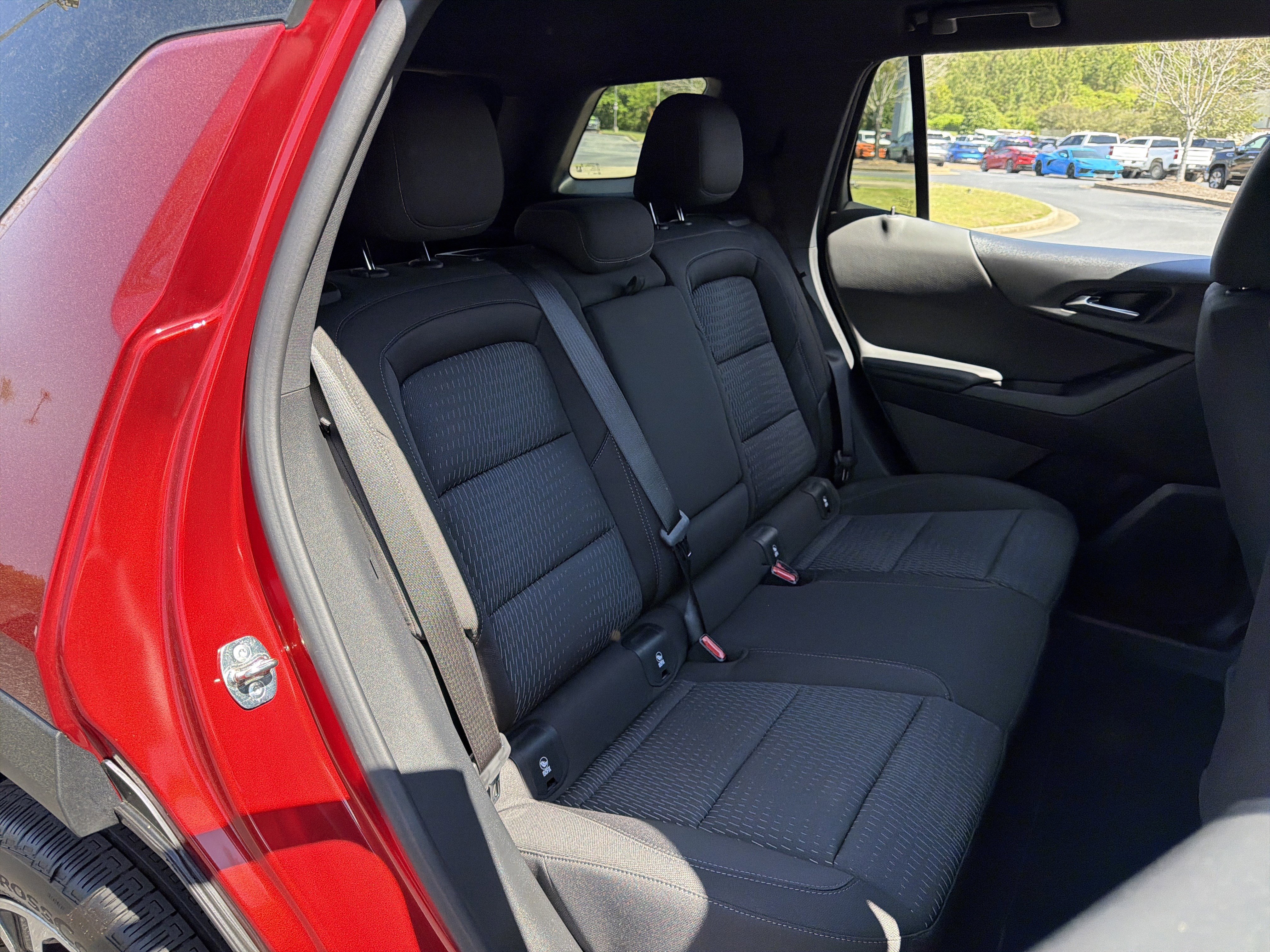 Used 2026 Chevrolet Equinox LT w/ Safety and Technology Package image 15