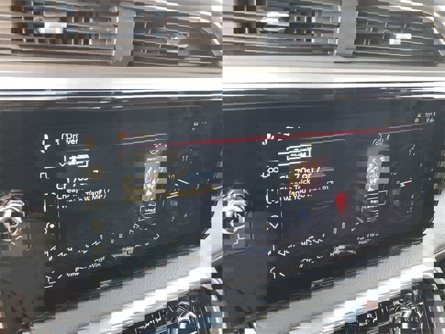 Used 2024 GMC Sierra 3500 Denali image 67