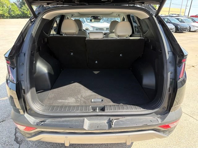 Used 2022 Hyundai Tucson Limited FWD image 14