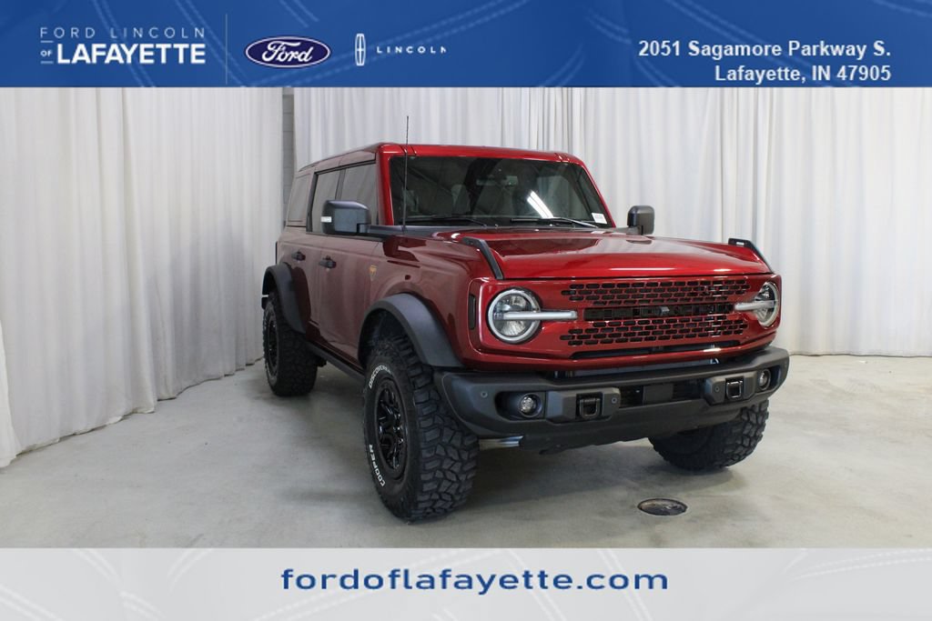 Used 2025 Ford Bronco Badlands AWD/4WD image 1