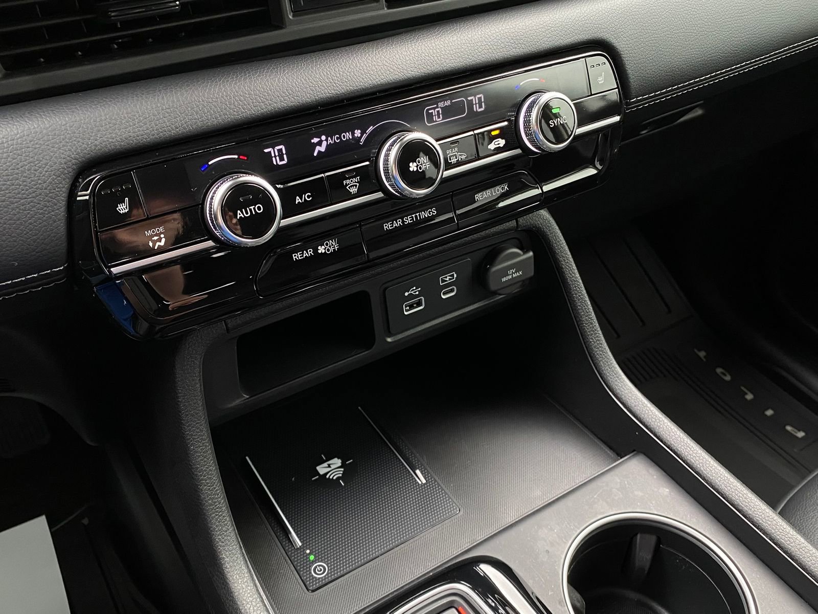 Used 2023 Honda Pilot Touring image 17