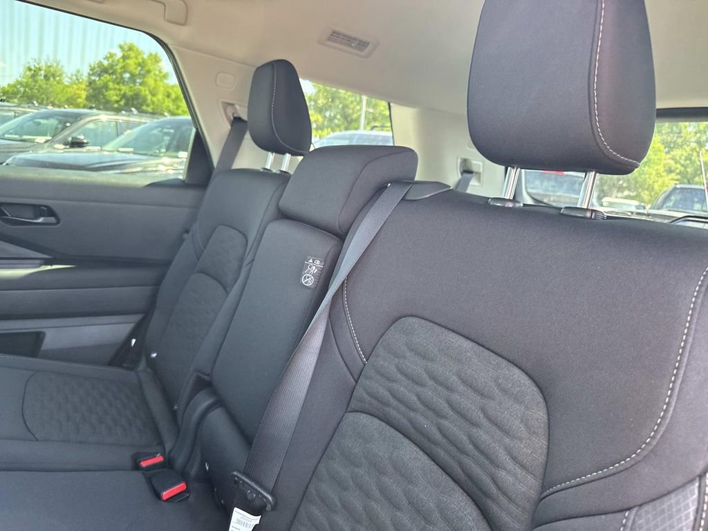 New 2026 Nissan Pathfinder SV FWD image 14