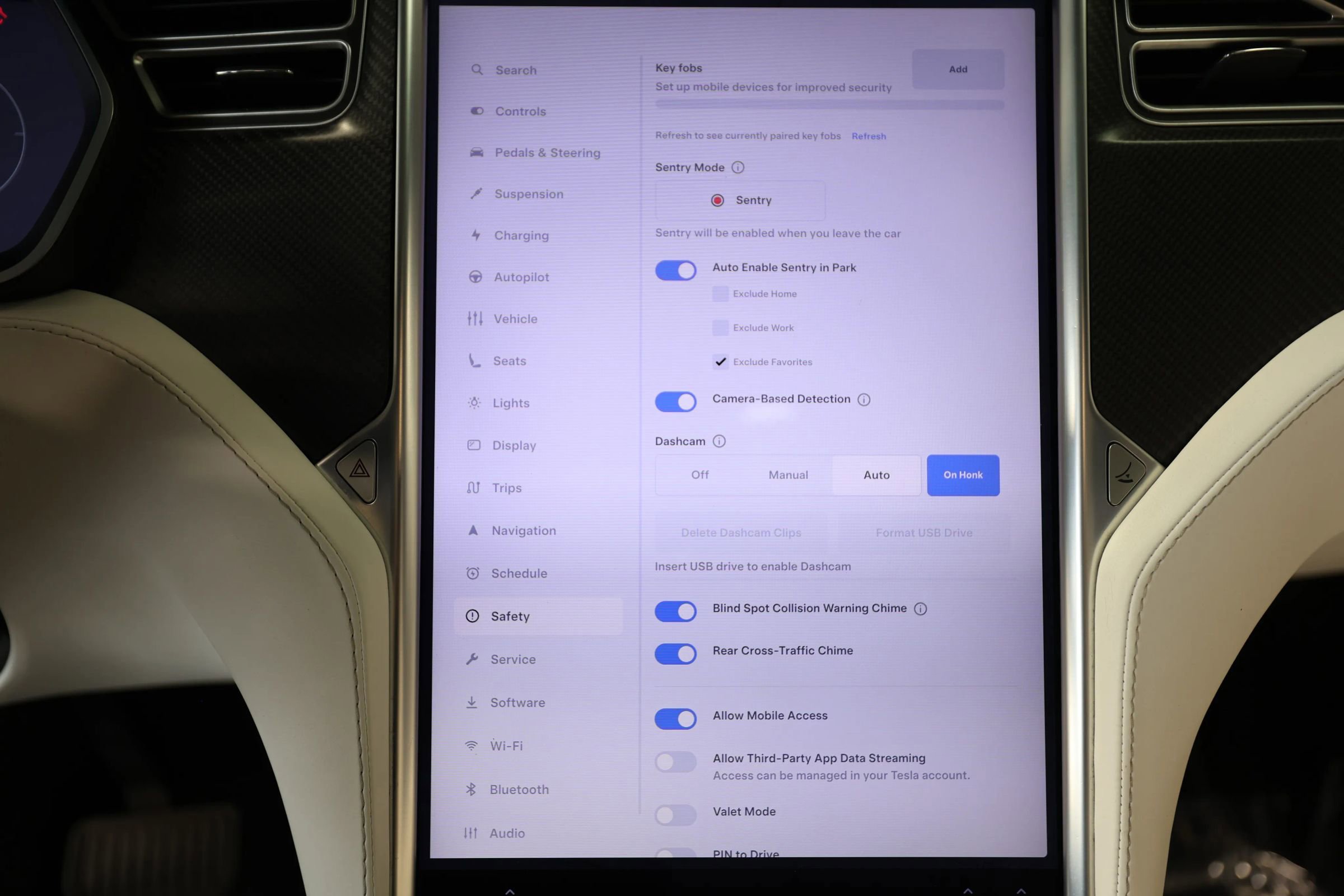 Used 2017 Tesla Model X 100D image 68