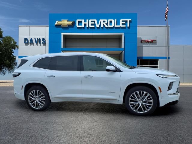 Used 2026 Buick Enclave Avenir w/ Super Cruise Package AWD/4WD image 2
