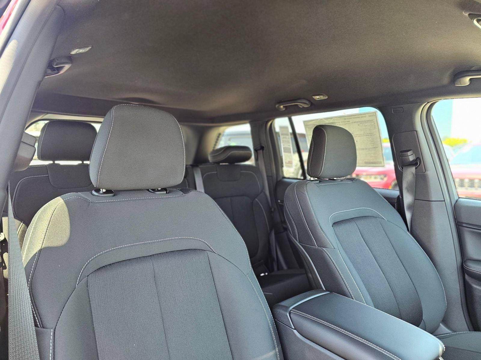 New 2026 Jeep Grand Cherokee Laredo RWD image 27