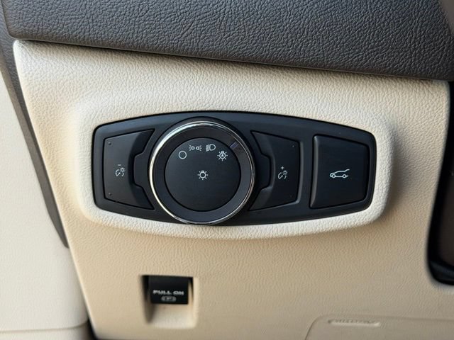 Used 2019 Lincoln MKC Reserve w/ MKC Climate Package AWD/4WD image 23
