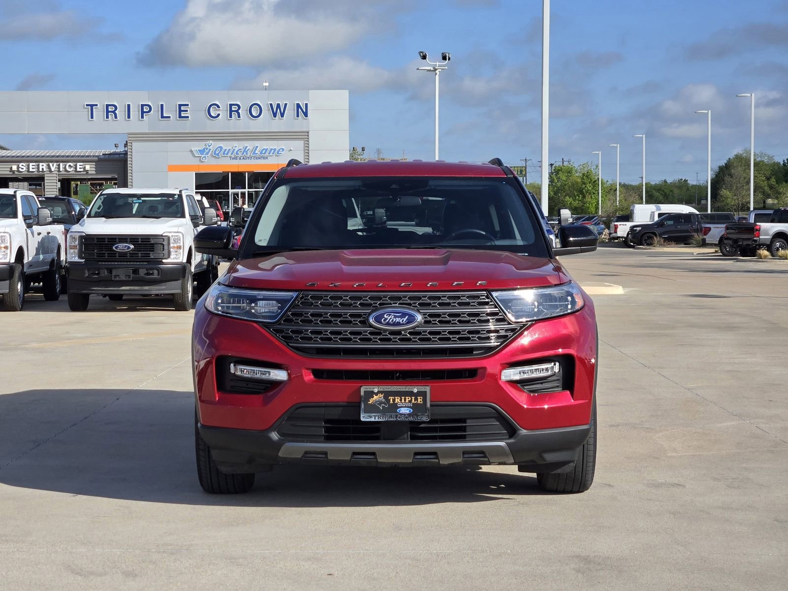 Certified 2024 Ford Explorer XLT w/ Equipment Group 202A image 6