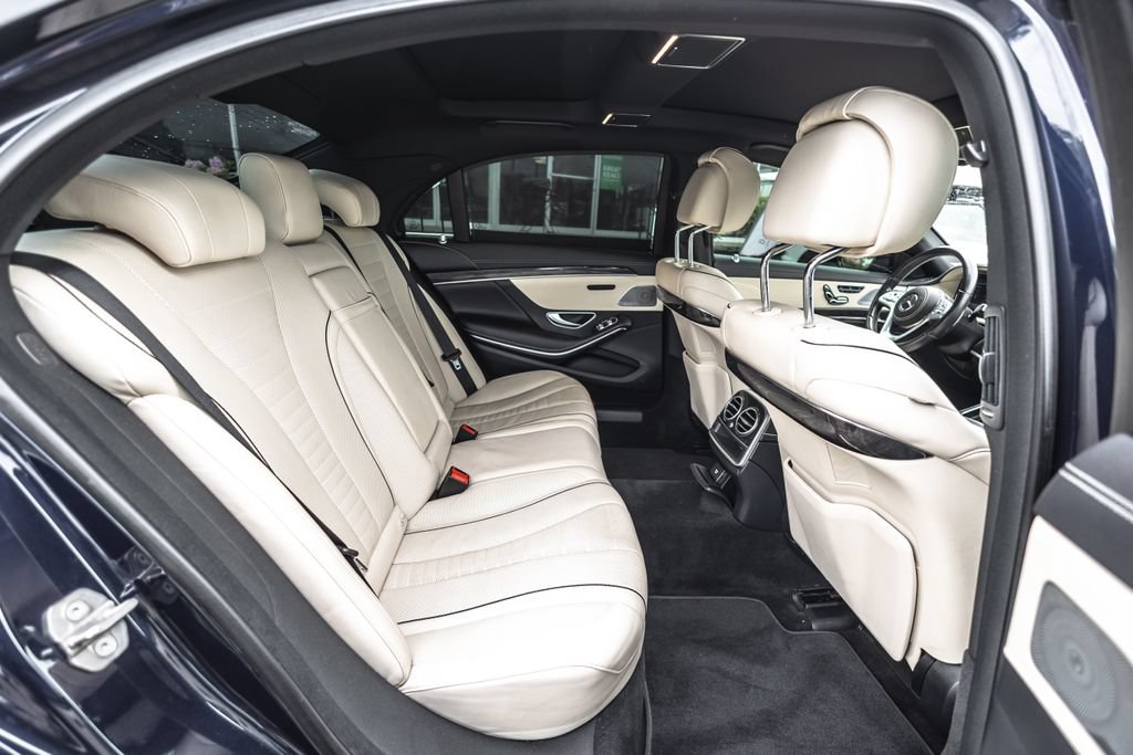 Used 2020 Mercedes-Benz S 560 Sedan image 34