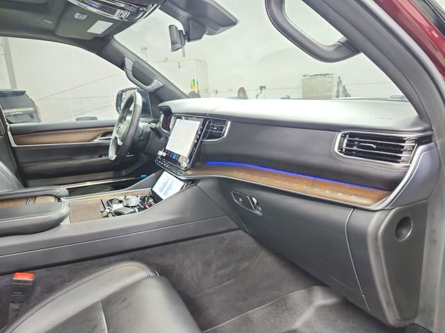 Used 2023 Jeep Grand Wagoneer L Series II image 36