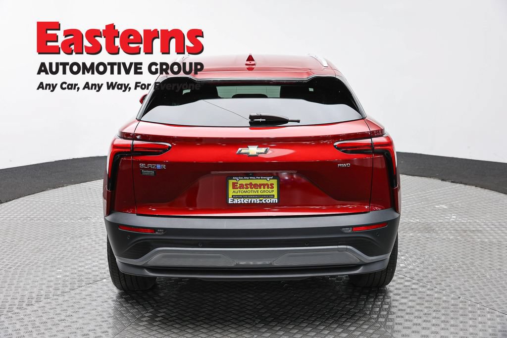 Used 2024 Chevrolet Blazer EV LT AWD/4WD image 6