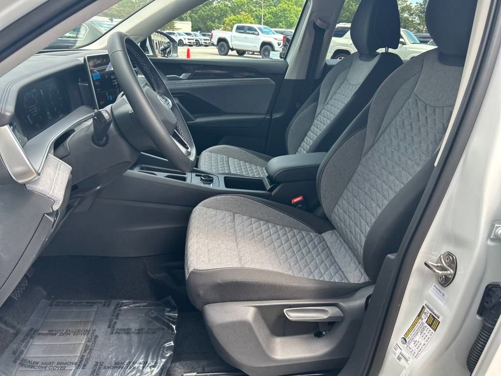 Used 2025 Volkswagen Tiguan S w/ 18" Wheel Package image 21