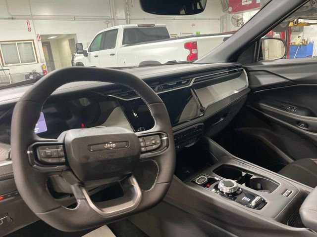 New 2026 Jeep Cherokee Limited image 14