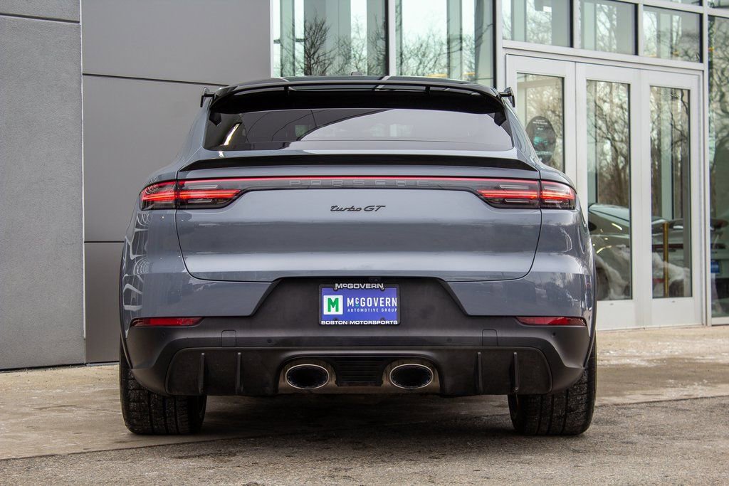 Used 2023 Porsche Cayenne Turbo GT image 9