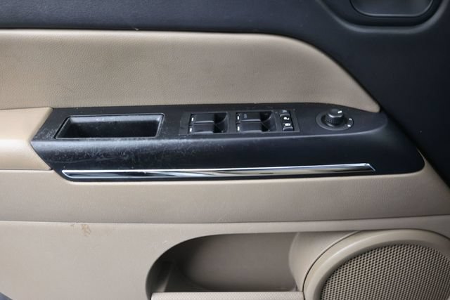 Used 2015 Jeep Patriot Limited FWD image 23
