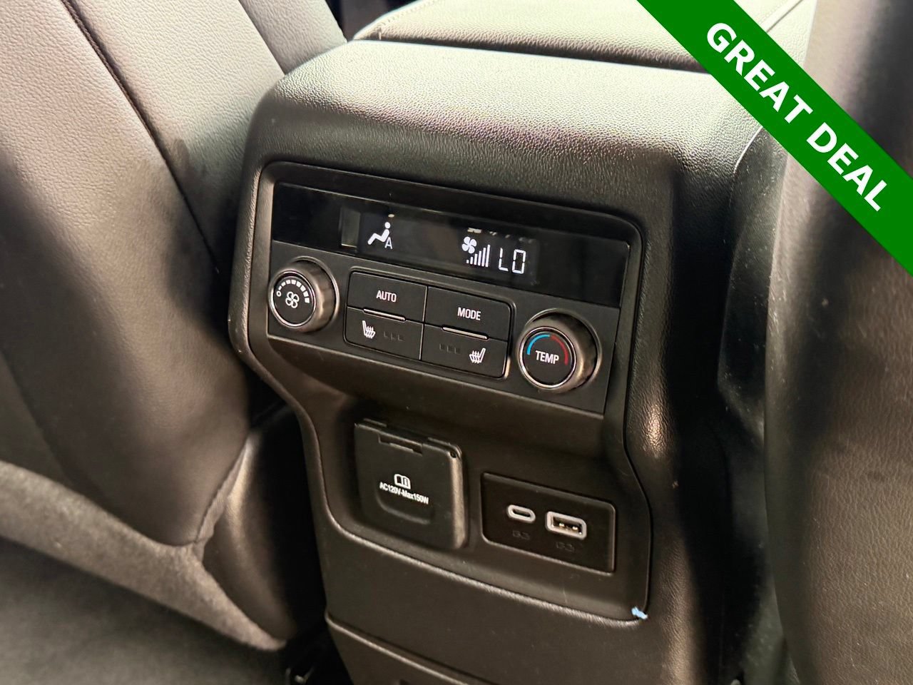 Used 2023 GMC Acadia SLT w/ Elevation Edition FWD image 36