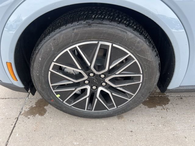 New 2026 Ford Mustang Mach-E Premium AWD/4WD image 10