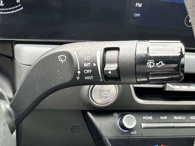 Certified 2024 Hyundai Sonata SEL FWD image 30