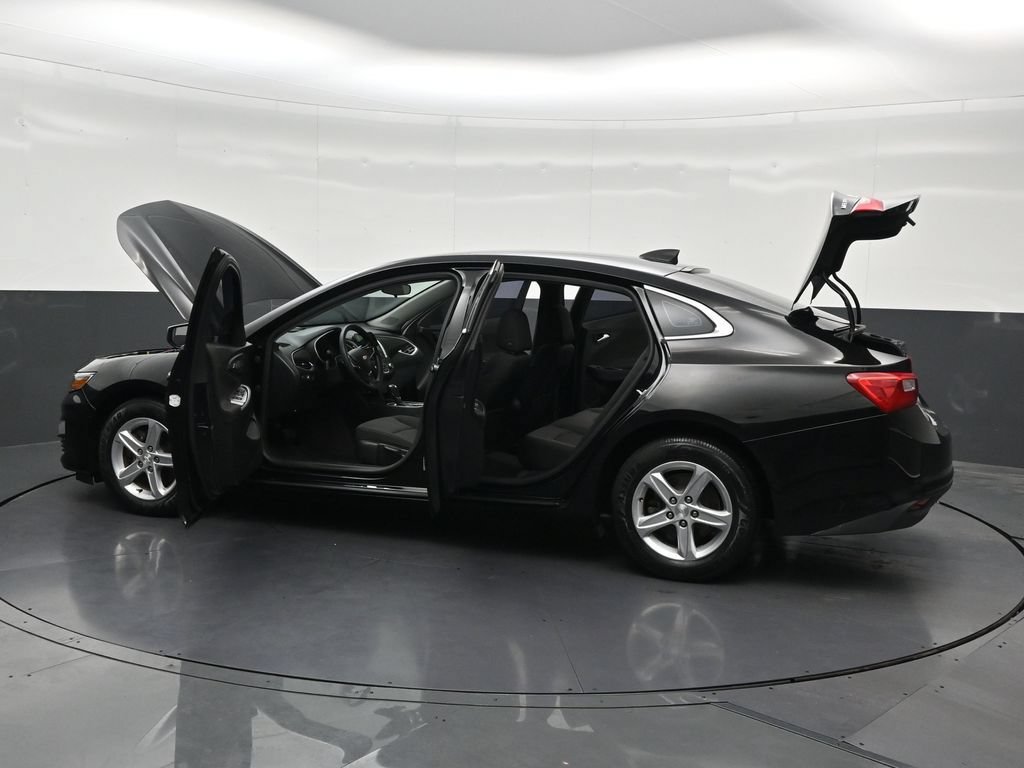 Used 2020 Chevrolet Malibu LS FWD image 42