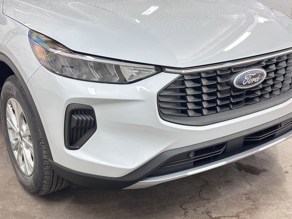 New 2026 Ford Escape Active w/ Cold Weather Package image 12