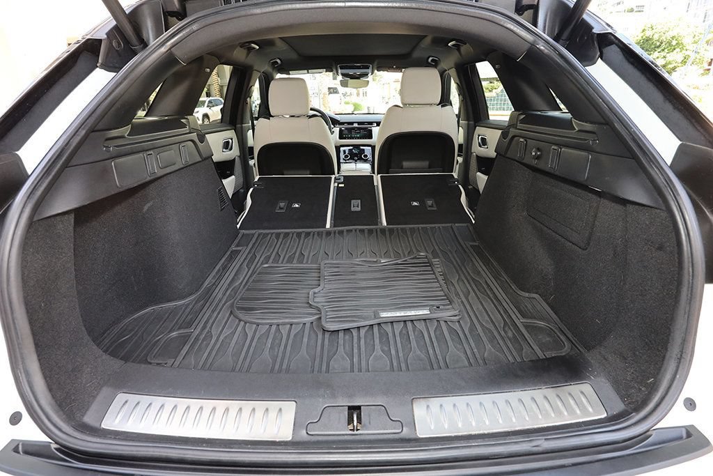Used 2019 Land Rover Range Rover Velar R-Dynamic SE AWD/4WD image 12