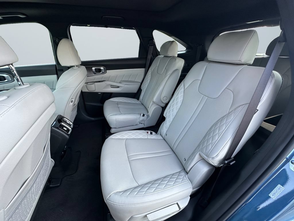 New 2026 Kia Sorento SX Prestige AWD/4WD image 13