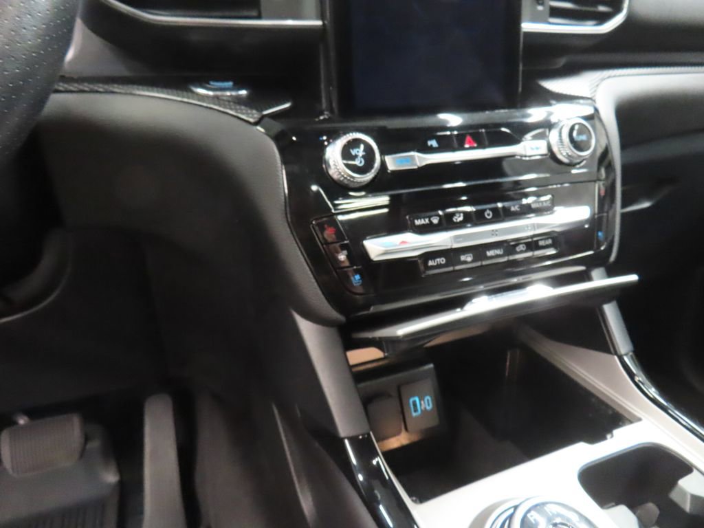 Used 2024 Ford Explorer ST w/ Technology Package AWD/4WD image 53