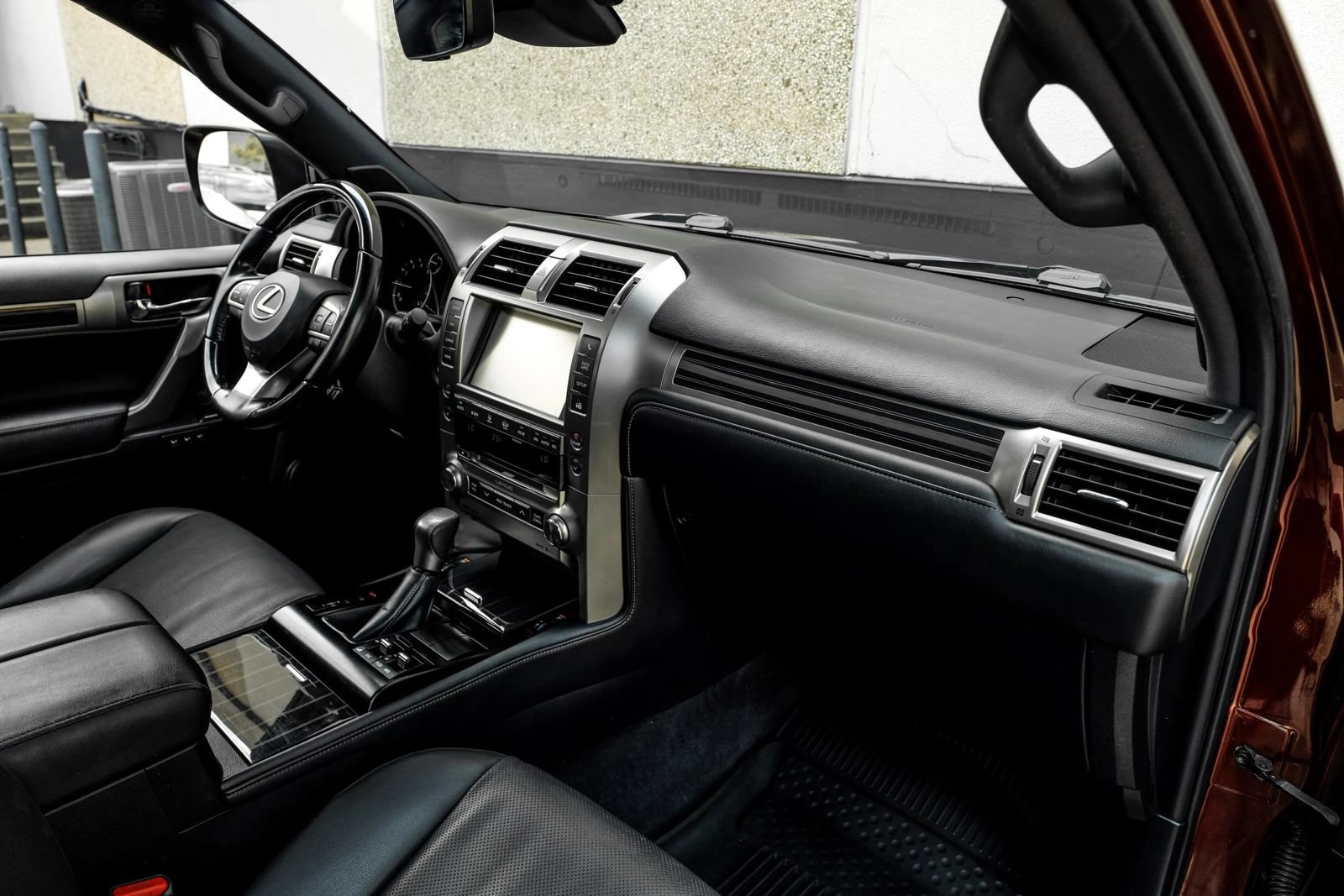 Used 2021 Lexus GX 460 Premium w/ Premium Package AWD/4WD image 18