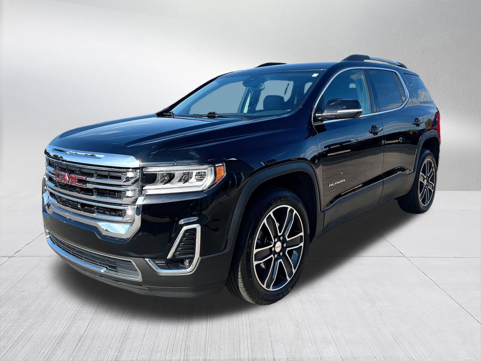 Used 2023 GMC Acadia SLT w/ Preferred Package image 7