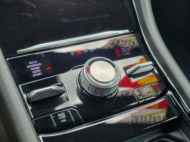 Used 2023 Jeep Grand Cherokee Overland image 31