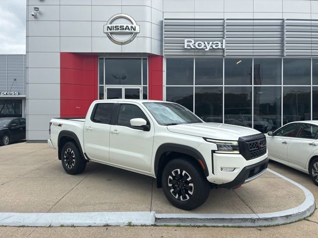 Used 2024 Nissan Frontier PRO-4X w/ Off-Road Protection Package image 1