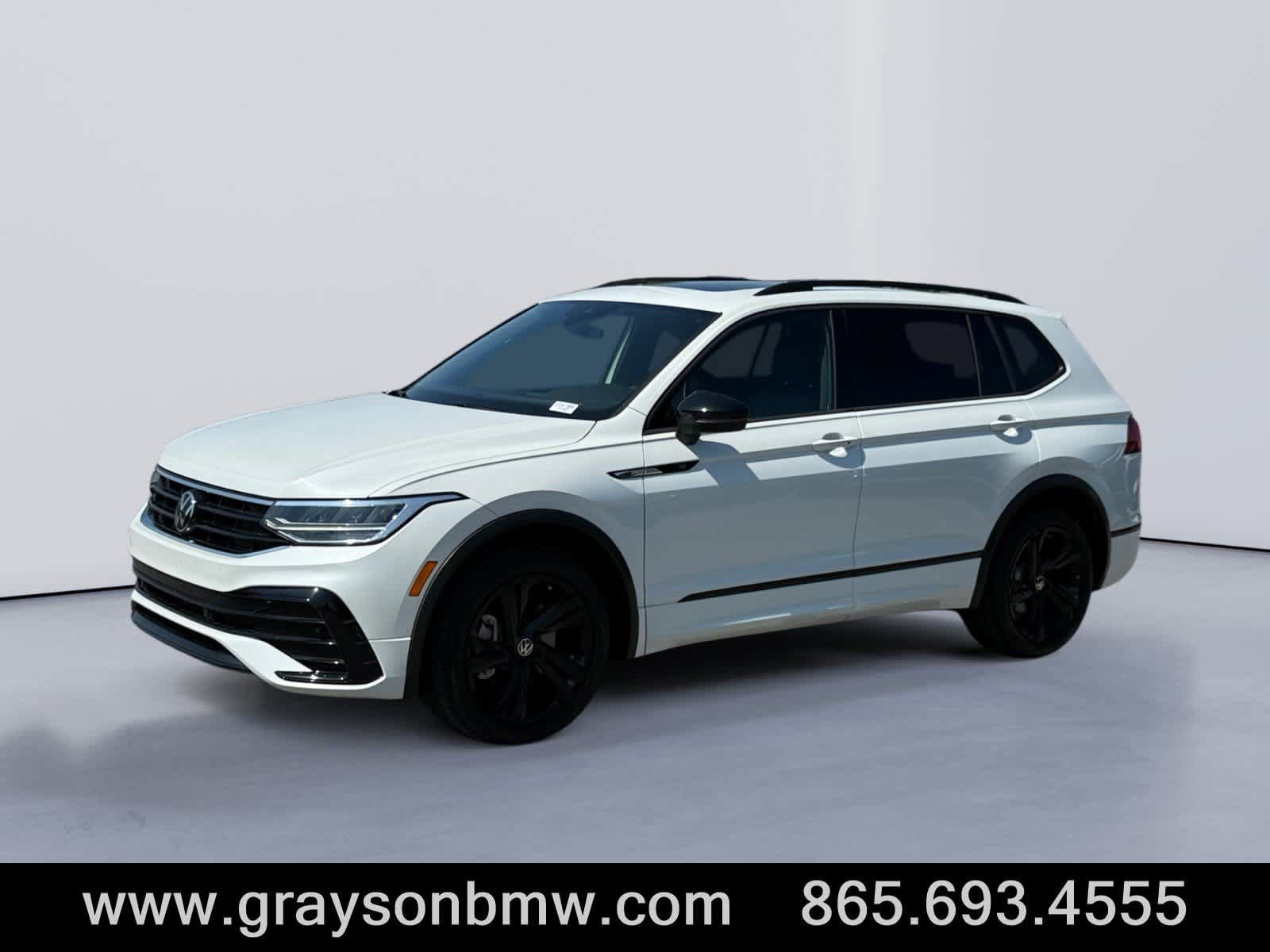 Used 2024 Volkswagen Tiguan SE R-Line FWD image 7