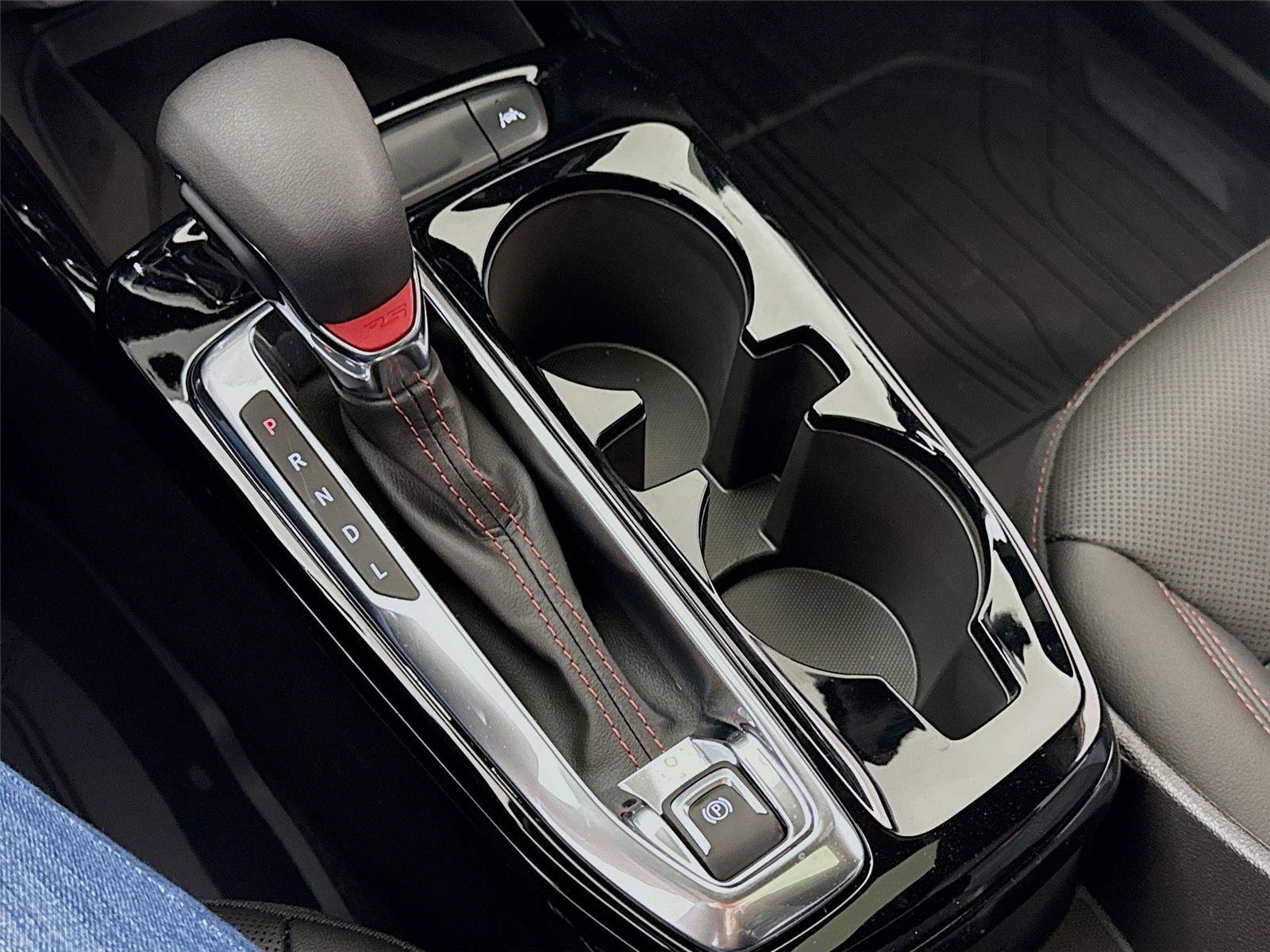 New 2025 Chevrolet Trax RS w/ Sunroof Package image 12