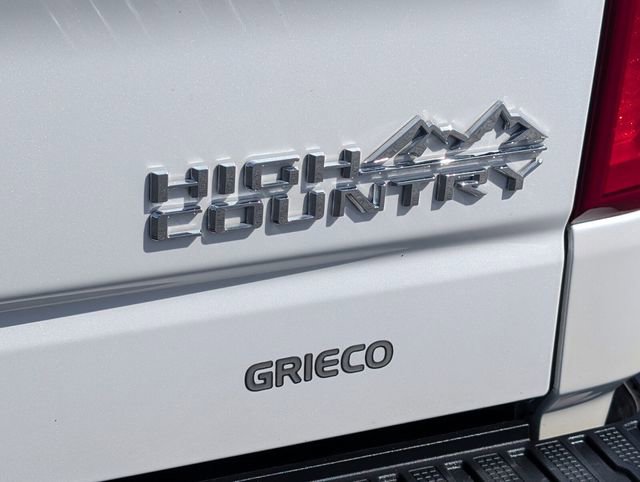 Used 2024 Chevrolet Silverado 1500 High Country image 16