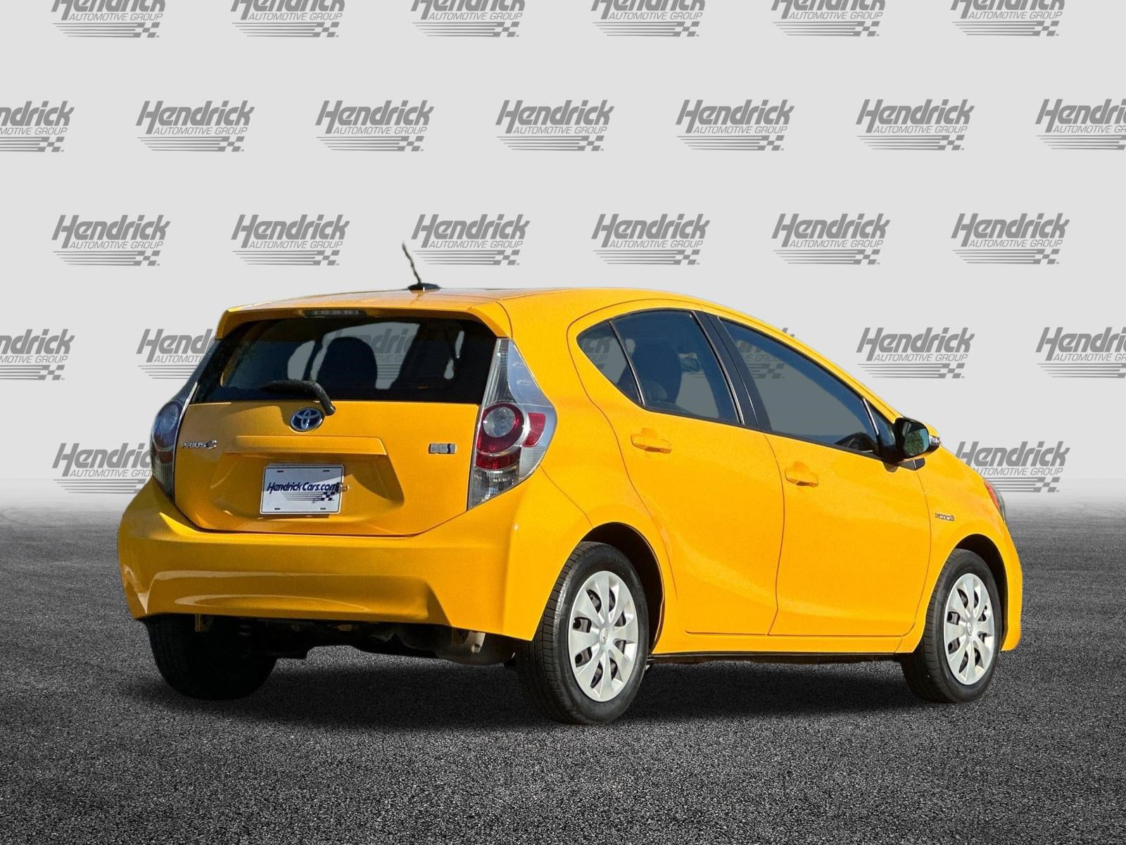 Used 2014 Toyota Prius C Three FWD image 5