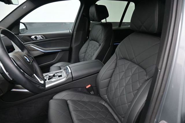 Used 2025 BMW X5 sDrive40i w/ Climate Comfort Package RWD image 33