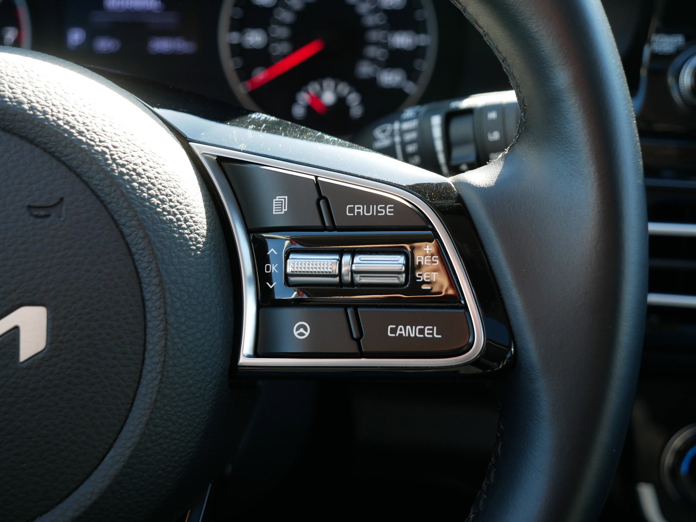 Certified 2023 Kia Seltos EX image 30