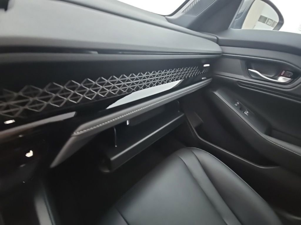 Certified 2025 Honda Accord Sport image 22