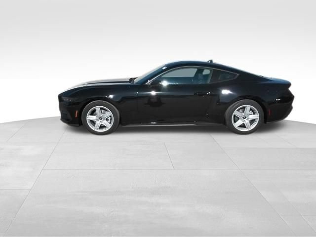 New 2026 Ford Mustang Coupe image 4