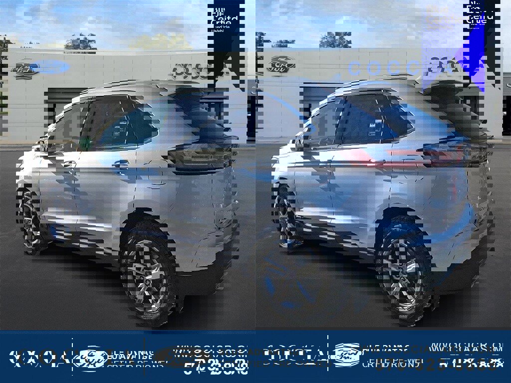 Certified 2019 Ford Edge SEL w/ Equipment Group 201A image 6