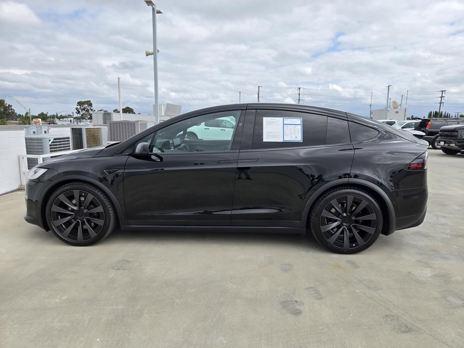 Used 2022 Tesla Model X Plaid AWD/4WD image 7